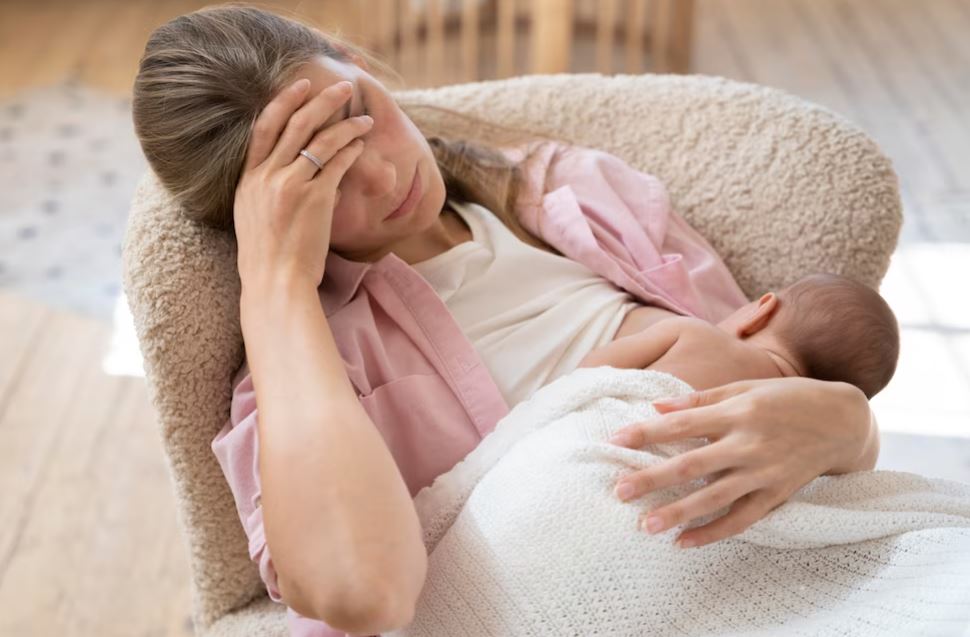 Doğum Sonrası Yaşanan Depresyon: Postpartum Dönemi Destek ve Bilgilendirme